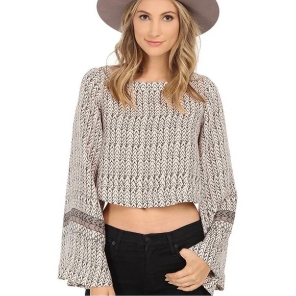 Free People Tops - Free People Printed Stars Aligned Wide Bell Sleeve Boxy Crop Blouse Size Small
